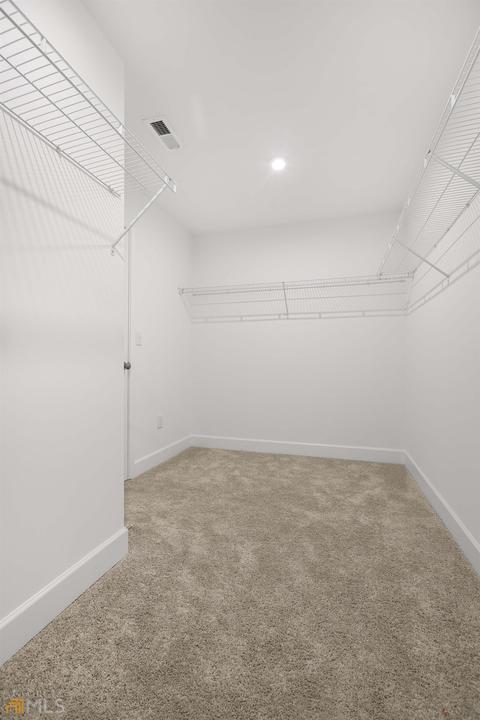 215 Mackenzie Ct, Covington, GA 30016 photo 4