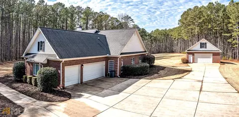 956 Mill Rd, Mcdonough, GA 30253 photo 5