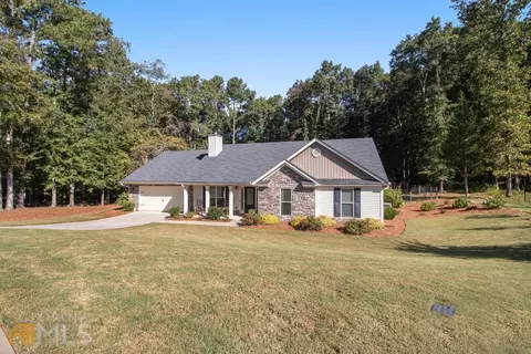 76 Pierce Trl, Winder, GA 30680 photo 2