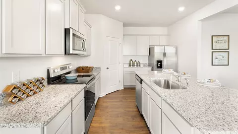 12173 Conrad Cir, Hampton, GA 30228 photo 7