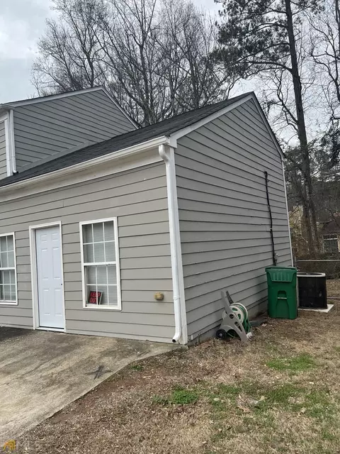6362 Laurel Post Dr, Lithonia, GA 30058 photo 3