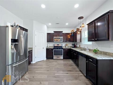 1375 Turning Leaf Ln, Pendergrass, GA 30567 photo 5