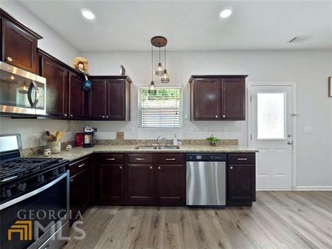 1375 Turning Leaf Ln, Pendergrass, GA 30567 photo 7