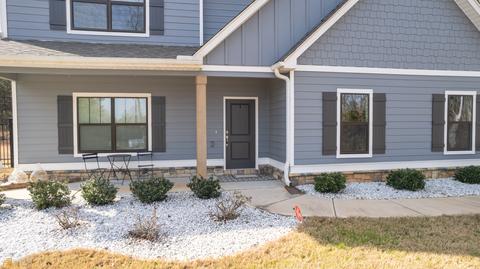 109 Robin Rd, Brooks, GA 30205 photo 3