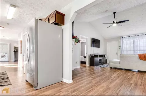 3109 Brook Hollow Dr, Rex, GA 30273 photo 5