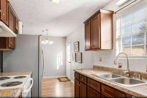 3109 Brook Hollow Dr, Rex, GA 30273 photo 11