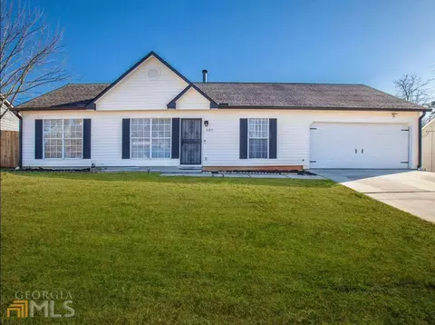 3109 Brook Hollow Dr, Rex, GA 30273 photo 1