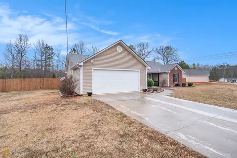 25 Amber Way, Covington, GA 30016 photo 2