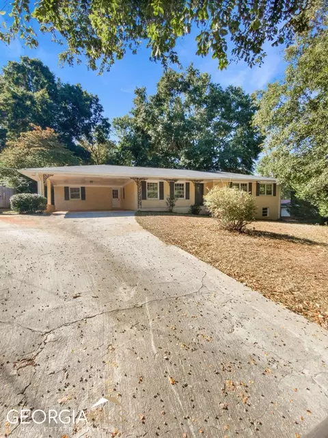 1003 Oriole Way SW, Mableton, GA 30126