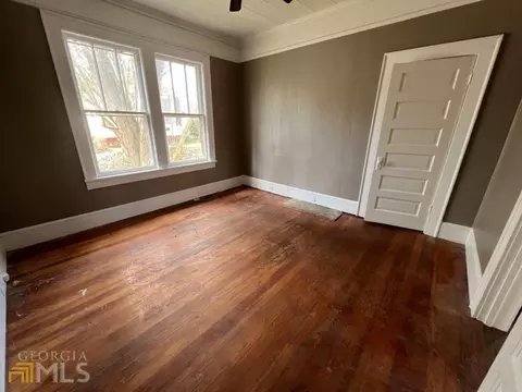 349 Forsyth St, Barnesville, GA 30204 photo 13
