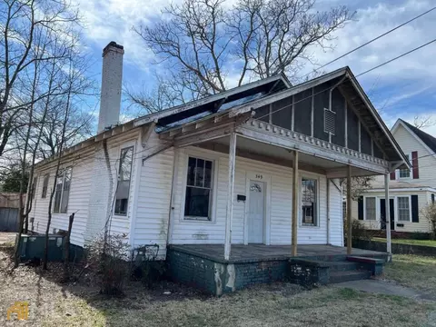349 Forsyth St, Barnesville, GA 30204 photo 1