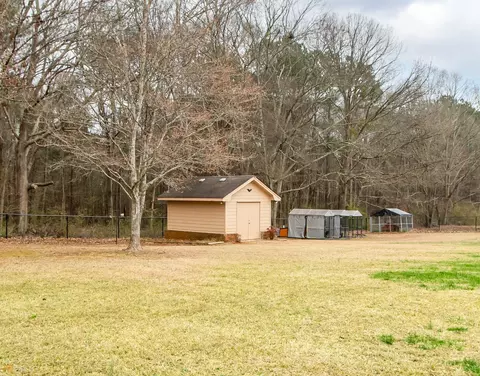 1409 Fairview Dr, Monroe, GA 30656 photo 8