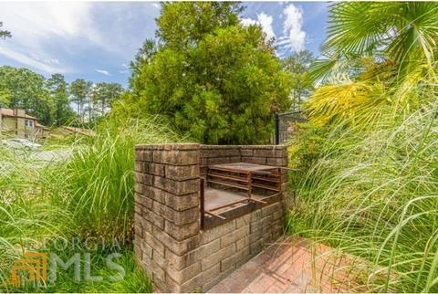 3070 Meadow Mere W, Chamblee, GA 30341 photo 33