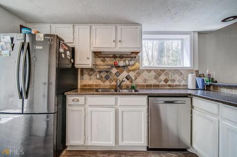 3070 Meadow Mere W, Chamblee, GA 30341 photo 7