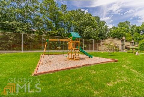 3070 Meadow Mere W, Chamblee, GA 30341 photo 32
