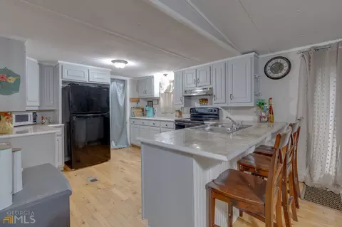 5656 Hemlock St, Lula, GA 30554 photo 12
