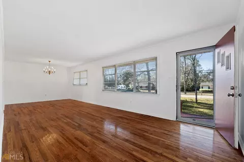632 Mcdonough Rd, Jackson, GA 30233 photo 4