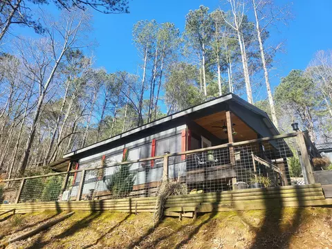 49 31st St, Ellijay, GA 30540