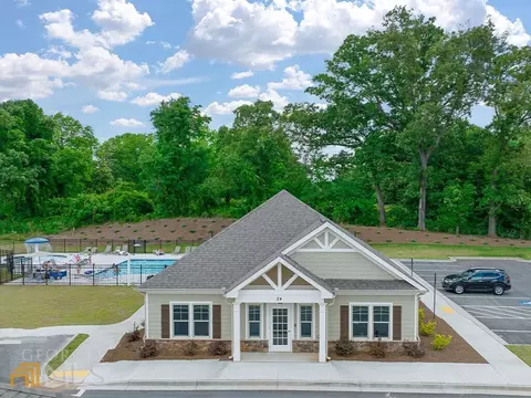 45 Embry Blvd, Pendergrass, GA 30567 photo 3