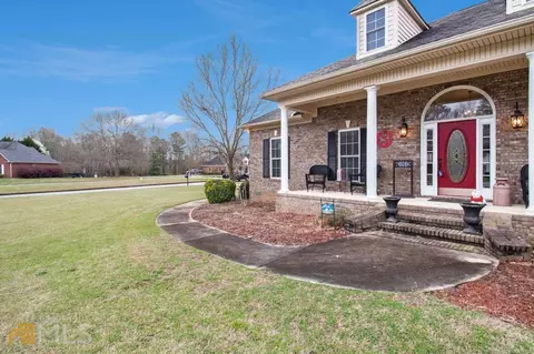1220 Kingston Cir, Colbert, GA 30628 photo 4