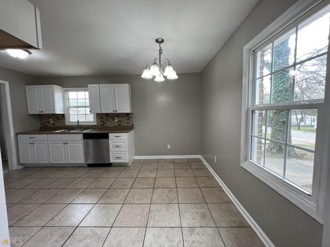 300 Clark St, Lagrange, GA 30240 photo 9