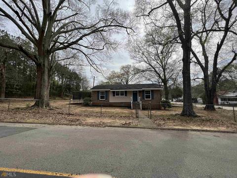 300 Clark St, Lagrange, GA 30240 photo 2