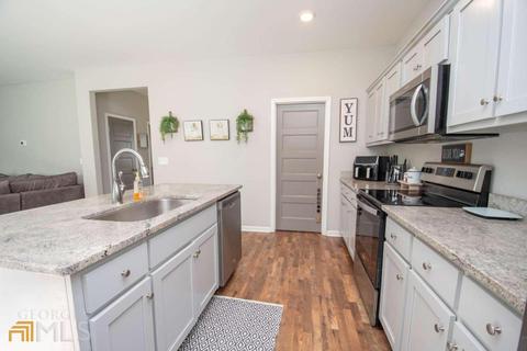 113 Richmond Dr, Lagrange, GA 30240 photo 7