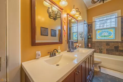623 E Tugalo St, Toccoa, GA 30577 photo 133