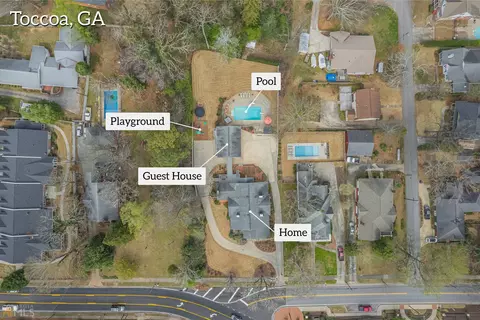 623 E Tugalo St, Toccoa, GA 30577 photo 6
