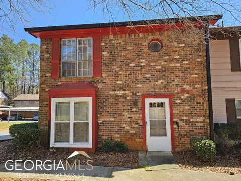 627 Garden Walk Dr, Stone Mountain, GA 30083