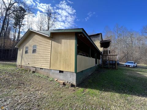 79 Thrasher Dr, Toccoa, GA 30577 photo 32
