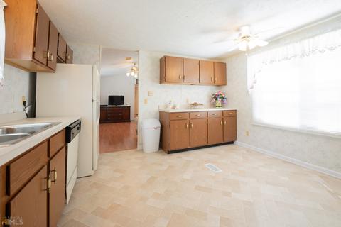 497 W Main St, Rutledge, GA 30663 photo 7