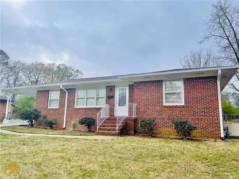 1428 Upland Dr, Griffin, GA 30223