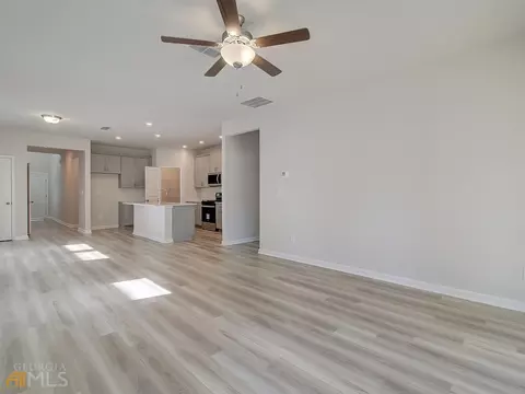 205 Wells Cir, Canton, GA 30114 photo 11