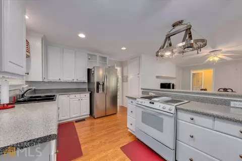 261 Ridgeway Rd, Canton, GA 30114 photo 6