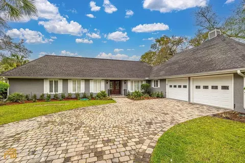 320 Wymberly Rd, St. Simons, GA 31522