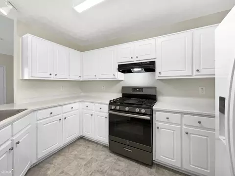 170 Sable Cir, Covington, GA 30016 photo 7