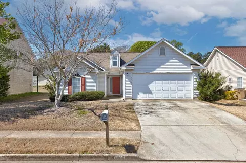 6659 Biscayne Blvd, Rex, GA 30273
