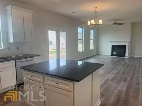 404 Mcginnis Cir, Calhoun, GA 30701 photo 4