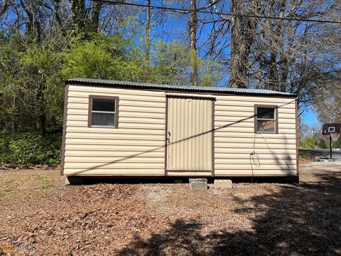 397 Mountain View Cir, Toccoa, GA 30577 photo 4