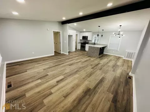970 Steele Dr, Hampton, GA 30228 photo 2