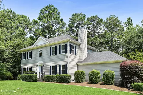 110 Regent Ct, Bogart, GA 30622