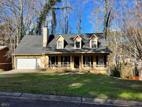 626 Lakeridge Dr SE, Conyers, GA 30094