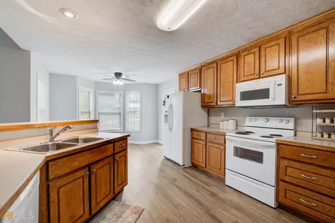 14360 Brown Bridge Rd, Covington, GA 30016 photo 8
