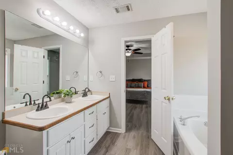 14360 Brown Bridge Rd, Covington, GA 30016 photo 13