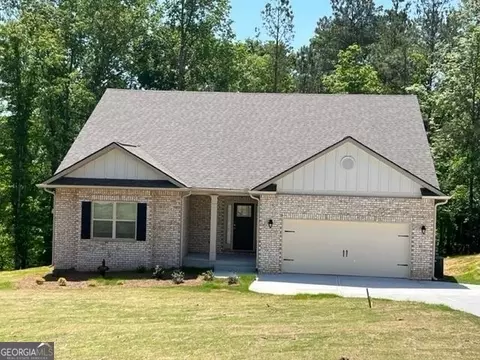 3269 Amberwood Dr, Loganville, GA 30052
