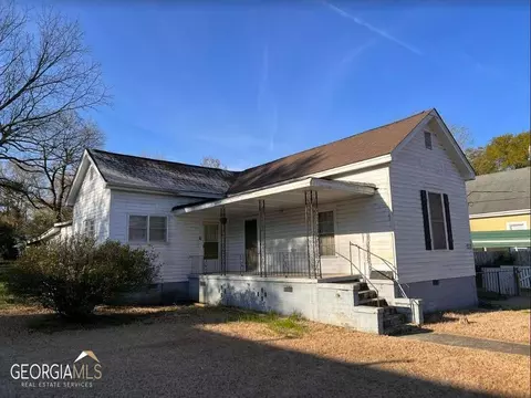 1619 Broad St NE, Conyers, GA 30012