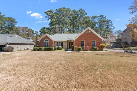 1145 Pebble Bend Dr, Grayson, GA 30017
