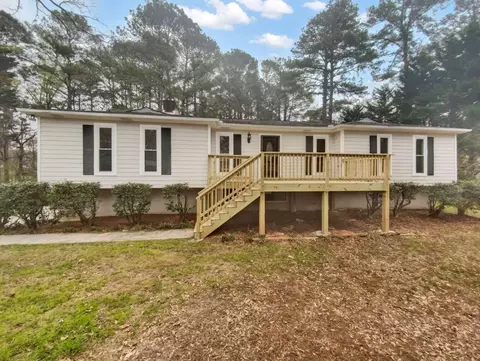 4830 Rockwood Dr, Marietta, GA 30066