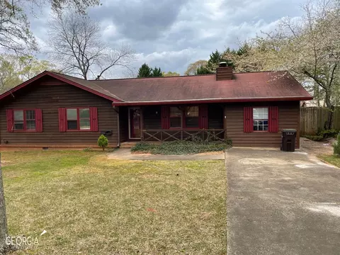 390 Amity Ct, Mcdonough, GA 30253